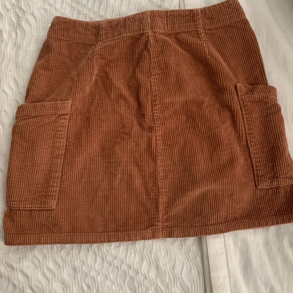 Reformation Corduroy Mini Skirt. - Picture 2 of 6